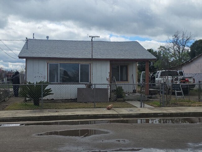property at 12885 Albert Ave