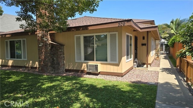 309 E Cypress St