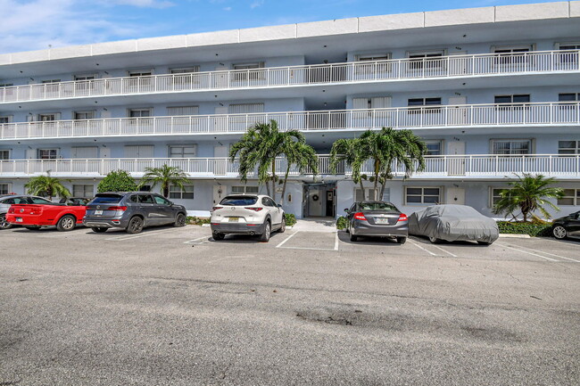 2016 S Federal Hwy in Boynton Beach, FL - Building Photo - Building Photo