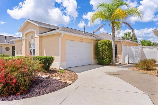 1536 Barnwell Pl in the Villages, FL - Building Photo - Building Photo