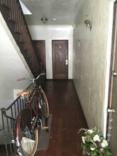 551 Daisy Ave in Long Beach, CA - Building Photo - Building Photo