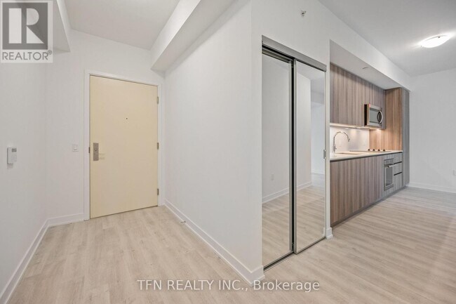 15 Richardson St in Toronto, ON - Building Photo - Building Photo