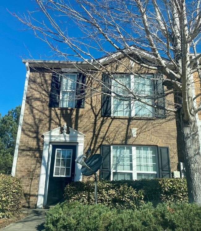 property at 5616 Union Pointe Dr