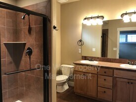 5850 Dripping Rock Ln in Fort Collins, CO - Building Photo