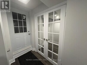 25 Freer Crescent in Ajax, ON - Building Photo - Building Photo