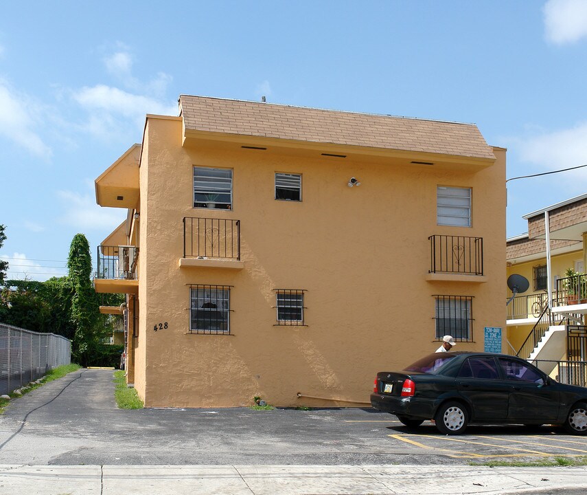 428 SW 6th St in Miami, FL - Building Photo