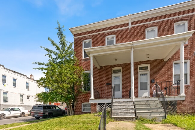 700 E 36th St in Baltimore, MD - Building Photo - Building Photo