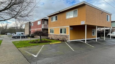 #375 WILLAMETTE TERRACE in Salem, OR - Foto de edificio - Building Photo
