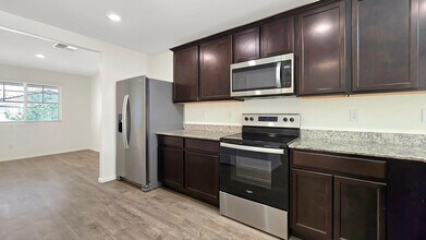 25752 W Samantha Way in Buckeye, AZ - Building Photo - Building Photo