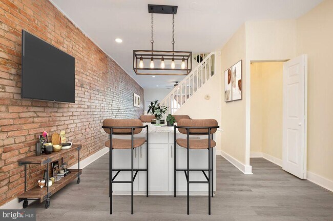 527 E 27th St photo'