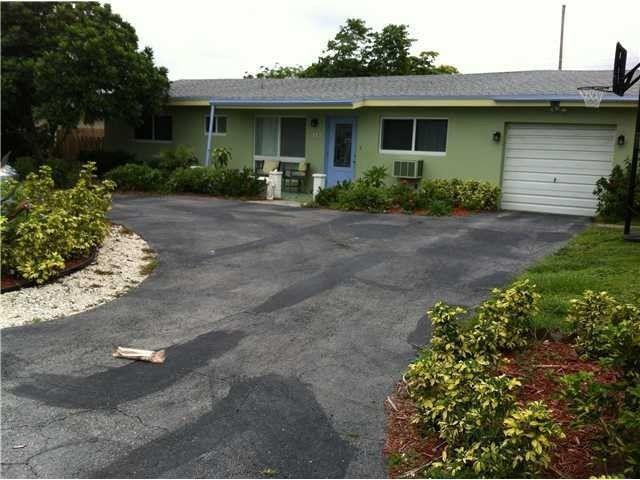 520 NE 36th St in Boca Raton, FL - Building Photo