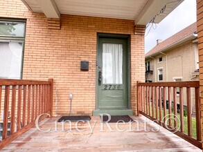 2736 Madison Rd, Unit 2736 in Cincinnati, OH - Building Photo - Building Photo