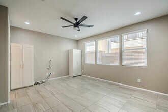 7050 W Carter Dr in Chandler, AZ - Building Photo - Building Photo