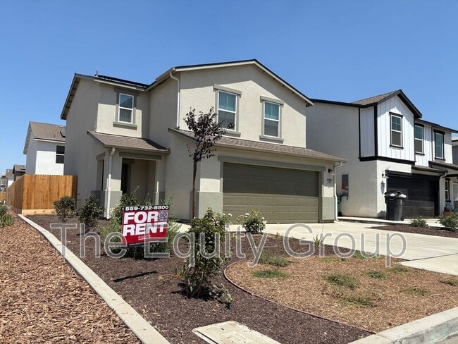 property at 1936 Oaks Ct
