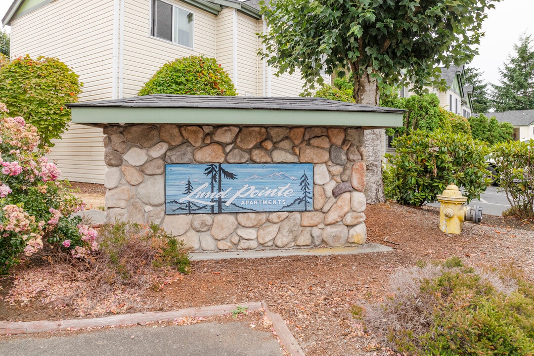 Lund Pointe Apartments in Port Orchard, WA - Foto de edificio