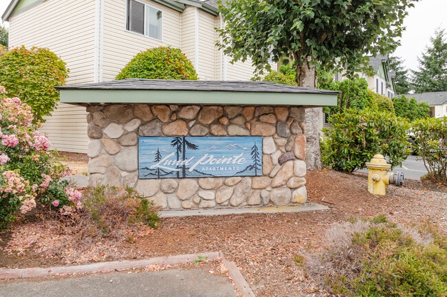 Lund Pointe Apartments