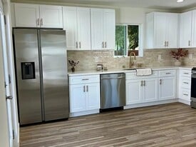 9429 S 2nd Ave in Inglewood, CA - Building Photo