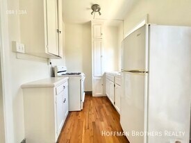 836 Sanborn Ave in Los Angeles, CA - Building Photo