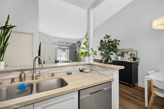 65 Whippoorwill Ln in Aliso Viejo, CA - Building Photo - Building Photo