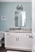 317 26th Half St in Virginia Beach, VA - Building Photo - Building Photo