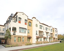 2681 Monterey Hwy in San Jose, CA - Foto de edificio - Building Photo