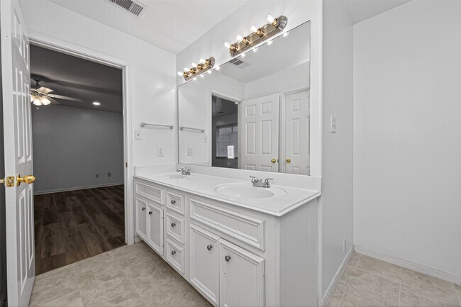 property at 10039 Morocco Rd