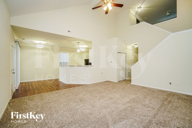 5546 Tygart Valley Dr in Dublin, OH - Foto de edificio - Building Photo