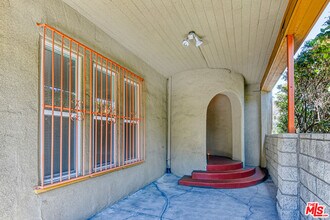 500 N Harper Ave in Los Angeles, CA - Building Photo - Building Photo