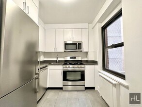 EAST 57 STREET, Unit 7F in New York, NY - Building Photo - Building Photo