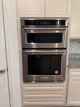 2848 Hamilton Springs Dr in Louisville, KY - Building Photo - Building Photo