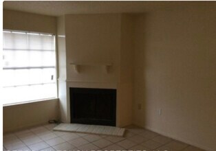 8327 Ned Ave, Unit D in Baton Rouge, LA - Building Photo - Building Photo