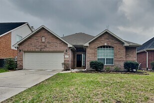 19903 Water Point Trail in Humble, TX - Building Photo
