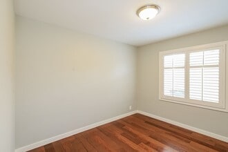 818 Newman Dr in South San Francisco, CA - Building Photo - Building Photo
