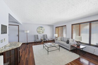 13040 Duncan Plains Rd NW in Johnstown, OH - Building Photo - Building Photo