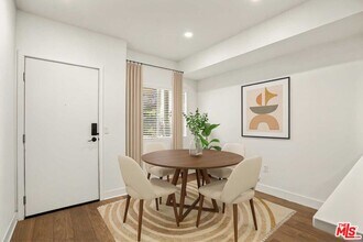 2970 Ripple Pl in Los Angeles, CA - Building Photo - Building Photo