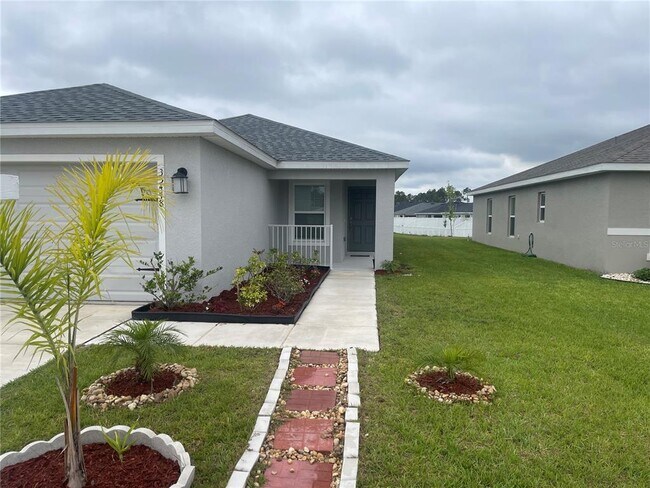 35478 Bellington Blvd in Zephyrhills, FL - Building Photo - Building Photo