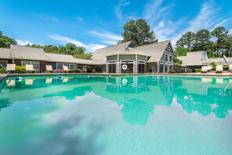 Rock Creek Apartments in Carrboro, NC - Building Photo - Building Photo