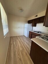 13401 Fruit Ave NE, Unit B in Albuquerque, NM - Building Photo - Building Photo