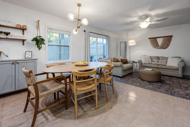 17462 Front Beach Rd in Panama City Beach, FL - Building Photo - Building Photo