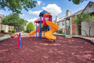 Park West Apartments in Fort Worth, TX - Building Photo - Building Photo