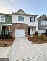 41 Rydal Wy in Winder, GA - Building Photo