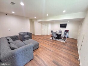 2692 Cast Off Loop in Woodbridge, VA - Building Photo - Building Photo