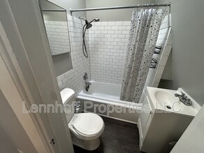 144 Walnut St in Manchester, NH - Building Photo - Building Photo
