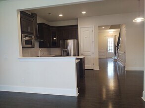 10707 Campbell Commons Way in Charlotte, NC - Building Photo - Building Photo