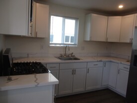 7240 Church St in Gilroy, CA - Building Photo