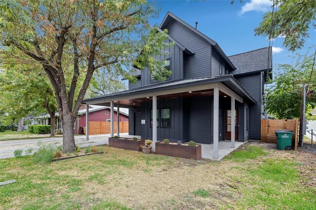 1813 Cullen Ave in Austin, TX - Building Photo - Building Photo
