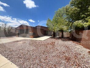 6026 S John Vic Pl in Tucson, AZ - Building Photo - Building Photo
