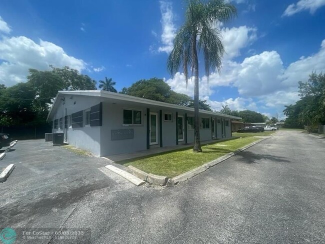 property at 4655 SW 33rd Ave
