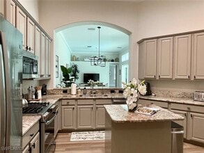 1628 Cayman Ct in Naples, FL - Building Photo - Building Photo