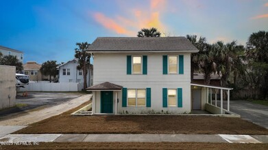 1318 2nd St N, Unit 0416 in Jacksonville Beach, FL - Building Photo - Building Photo